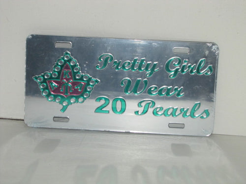 AKA Pretty Girls Wear 20 Pearls Mirror Background Green Letters image 0